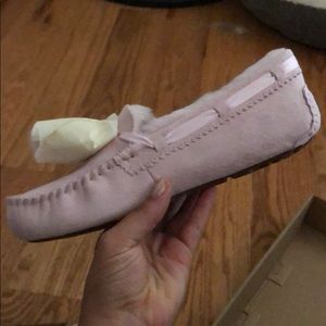 UGG DAKOTA POP SLIPPER SEASHELL PINK
